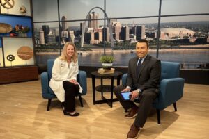 Dr. Hagemann talks with KMOV about removing fallopian tubes for ovarian cancer prevention