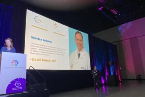 Dr. Mutch & Dr. Powell were awarded at SGO